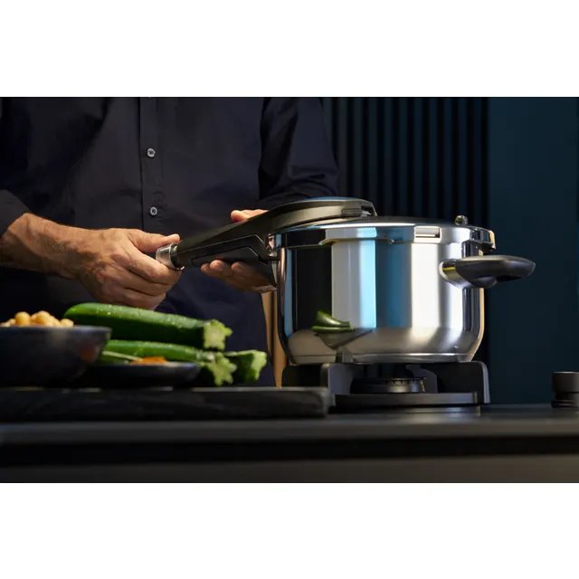 زودپز وی ام اف 4/5 لیتر مدل WMF Perfect Premium