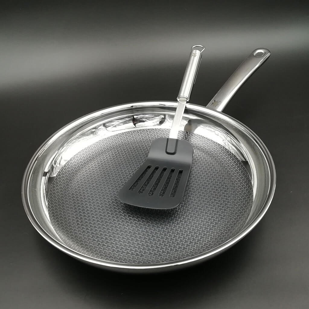 قاشق وی ام اف