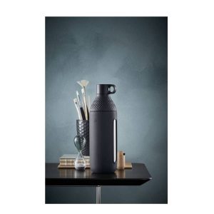 قمقمه وی ام اف